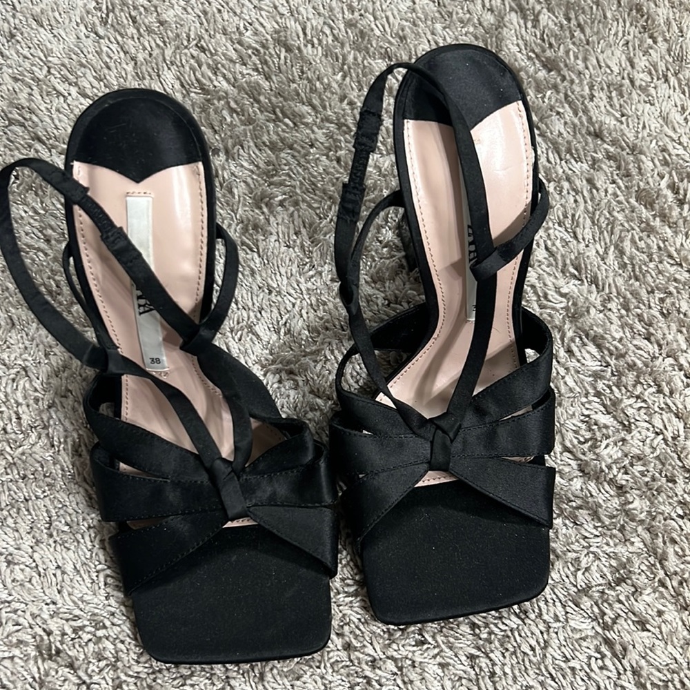 Zara sandal